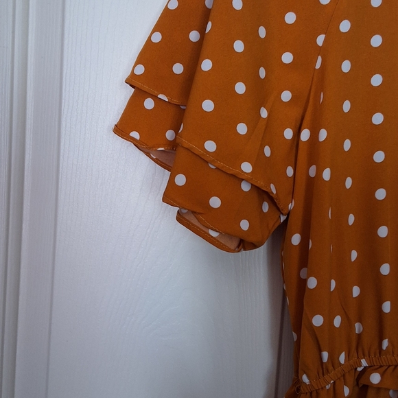 Dress - Picture 3 of 8